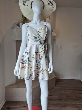 Trixxi White Spaghetti-Strap Summer Dress